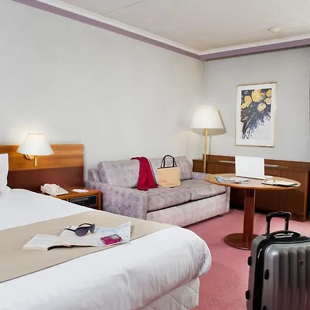 Alliance Palais Des Congres Hotel