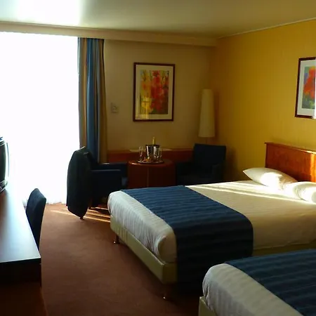 Hotel Alliance Palais Des Congres 3*