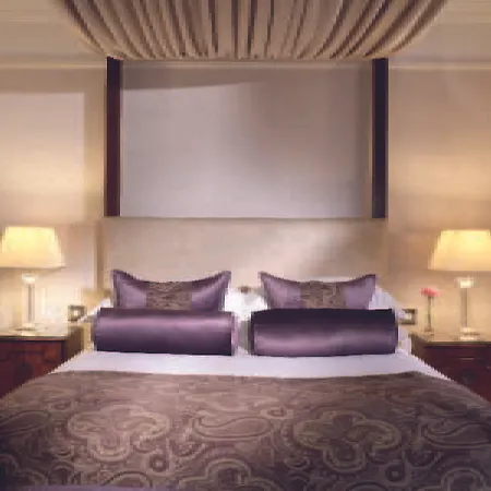 Hotel Der Valk Congres 3*
